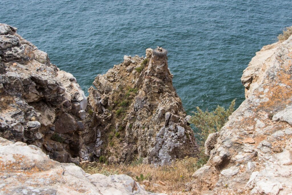 Paysage de mer pris depuis une falaise au Portugal