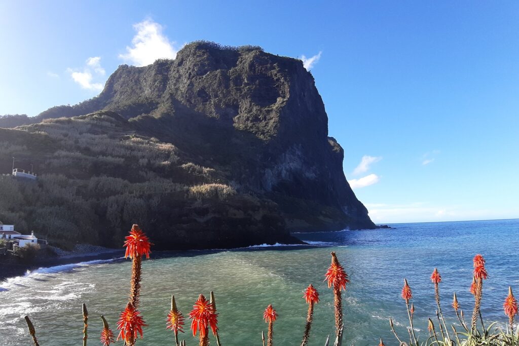 Paysage de bord d'océan à Madère dans les Baléares