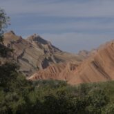 Paysage montagnard marocain avec différentes montagnes
