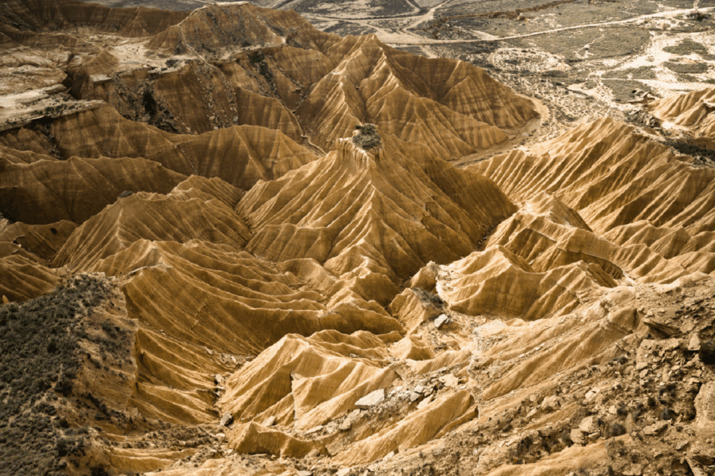 Paysage des Bardenas observé lors d'un séjour avec un guide dans le désert des Bardenas