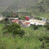 Paysage du Cap-Vert avec des habitations