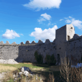 paysage de l'Aude du pays cathare, avec un château cathare