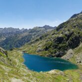 Paysage Hautes Pyrénées, lac de montagne à Cauteret
