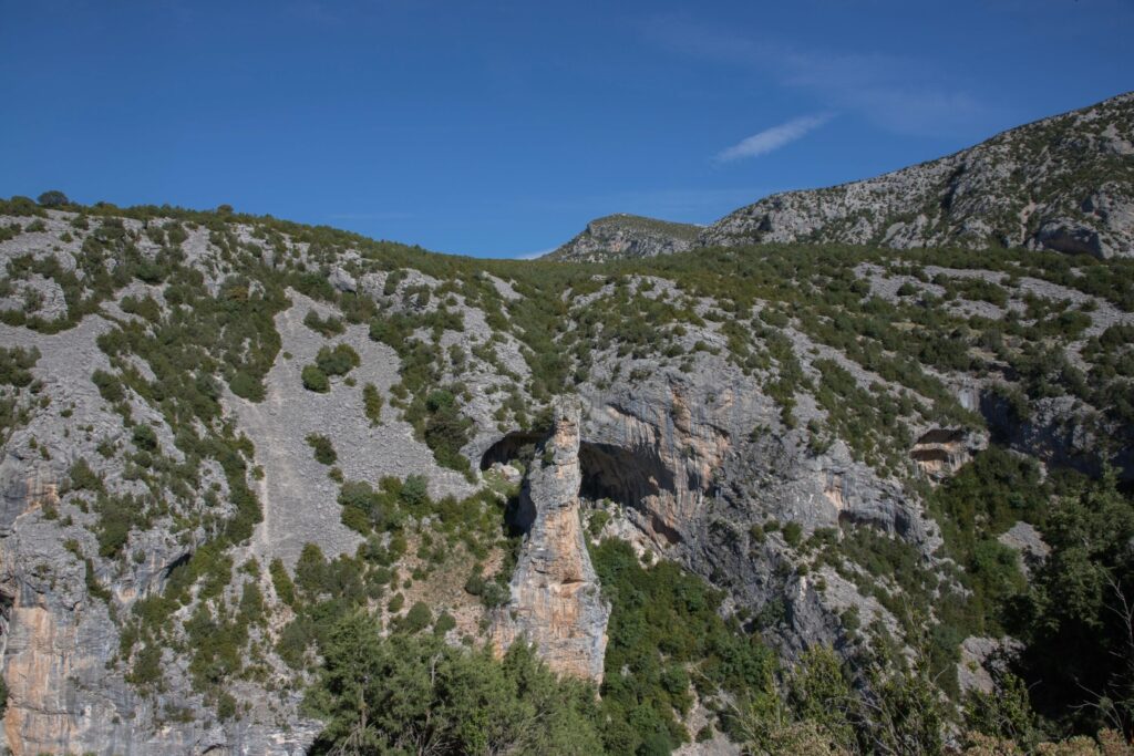 paysage de sierra de guara, paysage très rocheux