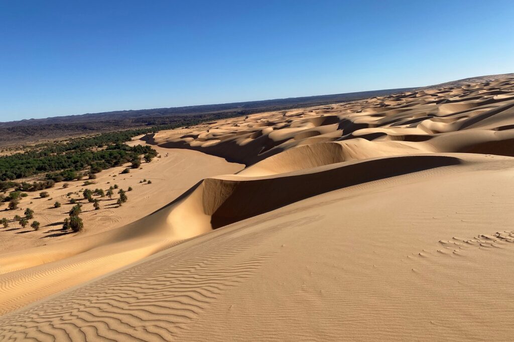 Dune de mauritanie observée lors d'un trek entre Ouadane et Chinguetti