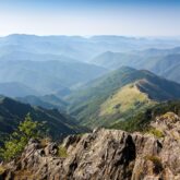Paysage de montagne dans les Cévennes, vue de la vallée de l'Hérault depuis l'Aigoual