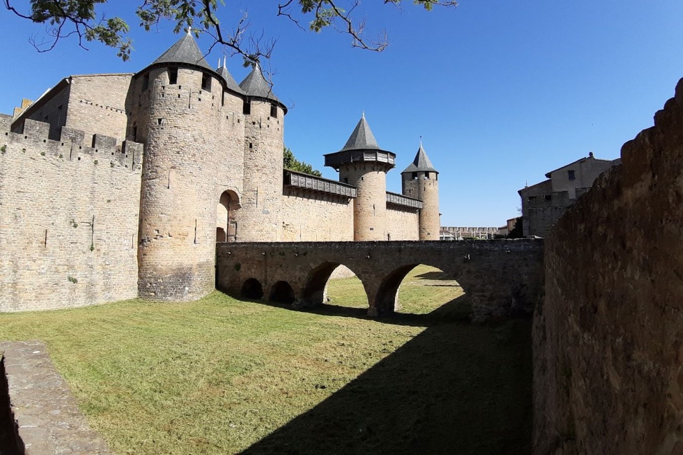 carcassonne Cité interieur La cité de Carcassonne lors d'une randonnée.