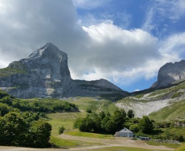 Vue sur les sommets depuis la station de ski de Gourette